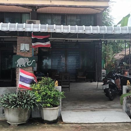 Sammy Seaview Mae Ramphueng Beach Front Golden Elephant บ้านช้างทองวิวทะเลหน้าหาดแม่รำพึง Rayong Eksteriør billede